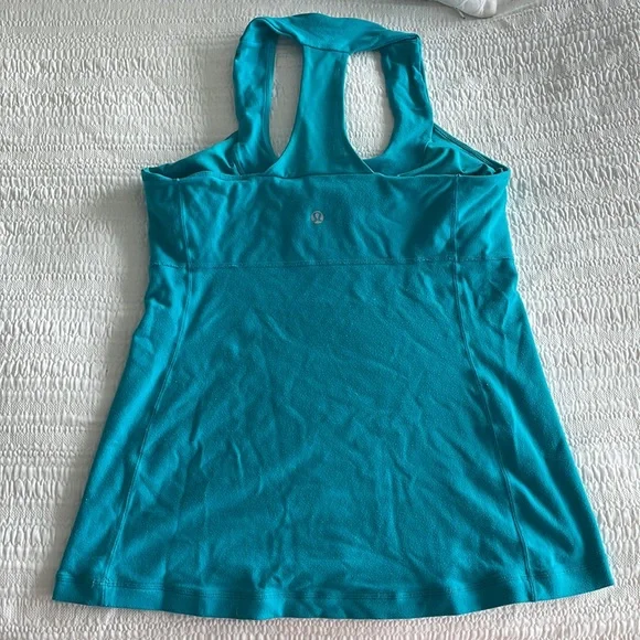 LULU LEMON 🍋 Racerback Tank - Picture 2 of 4